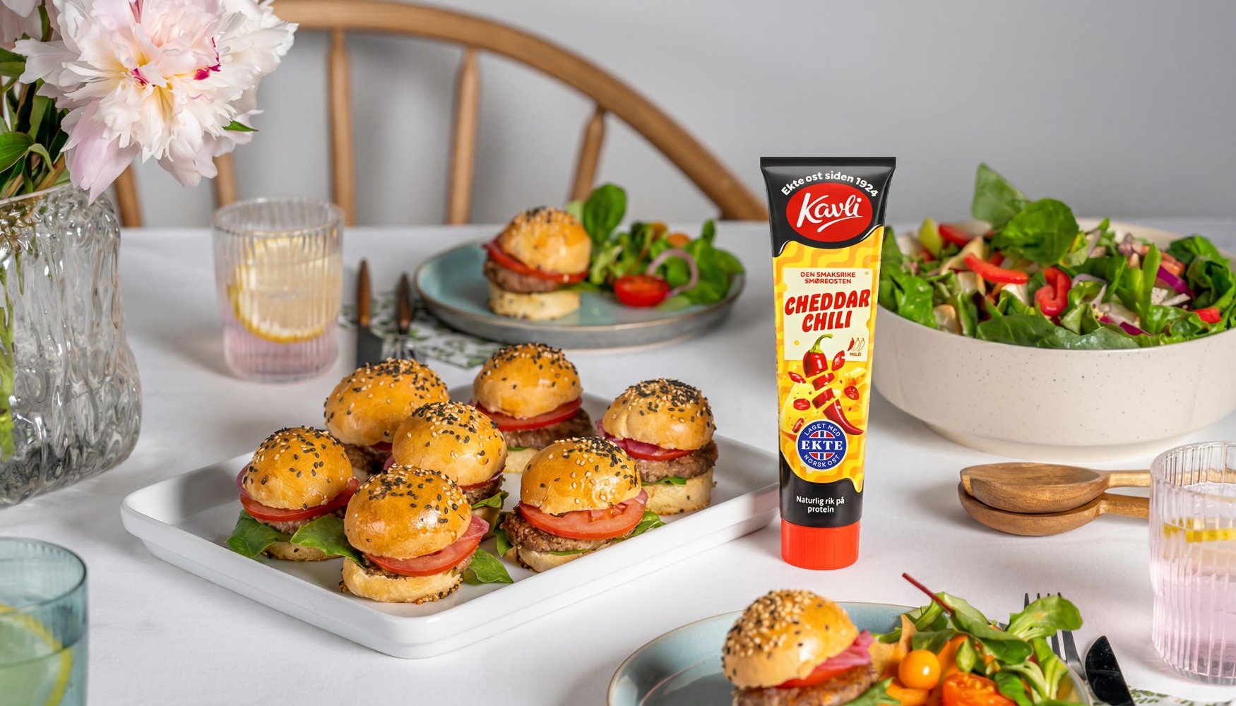 Cheddar & Chili SLIDERS2 Cheddar & Chili SLIDERS2