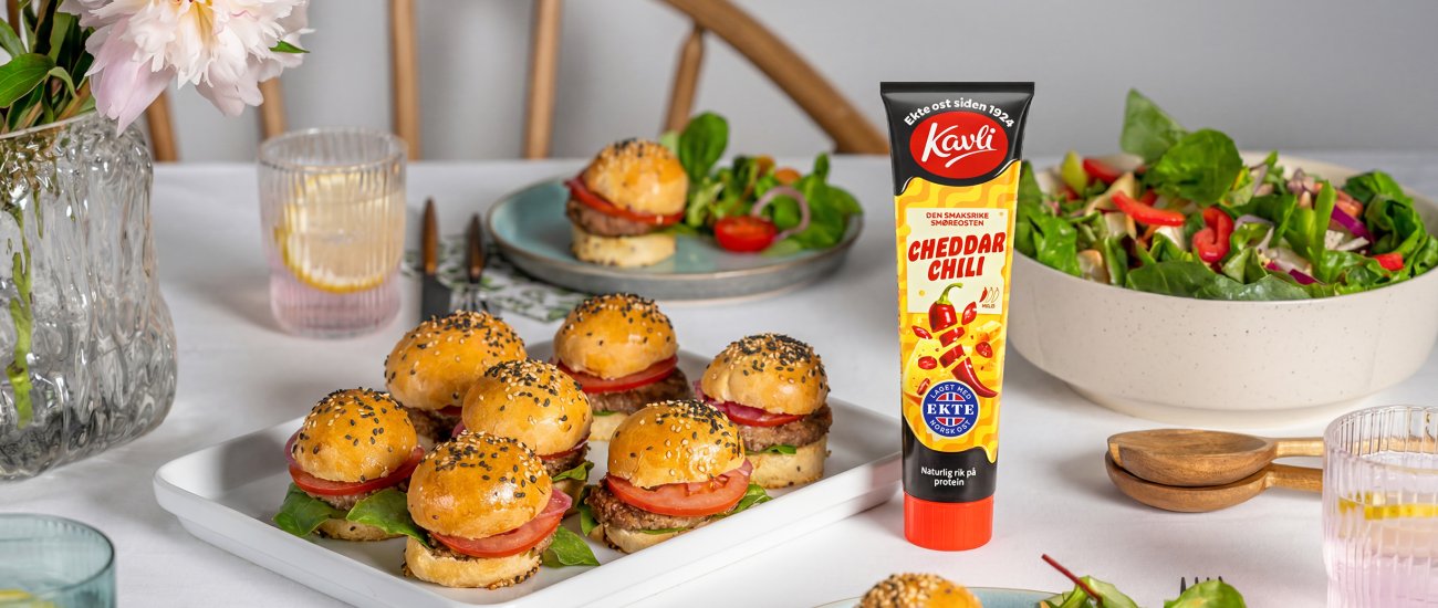 Cheddar & Chili SLIDERS2