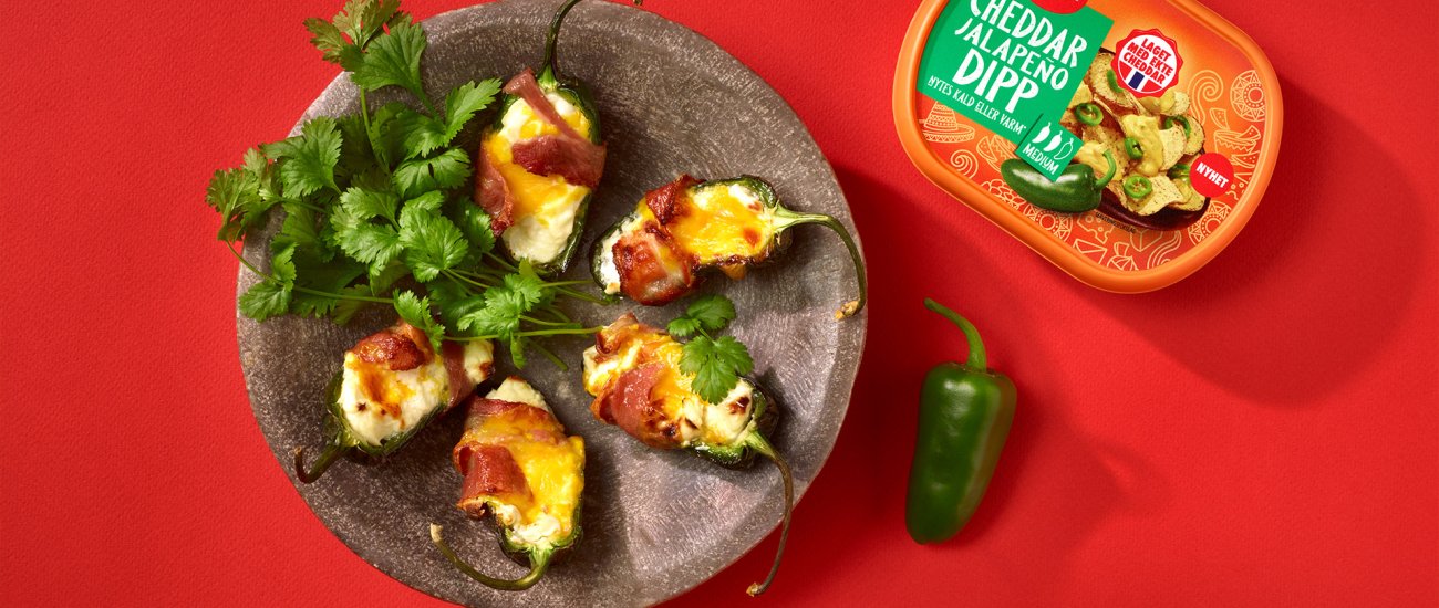 Stuffed-Jalapeno-Poppers-med-beger Stuffed-Jalapeno-Poppers-med-beger