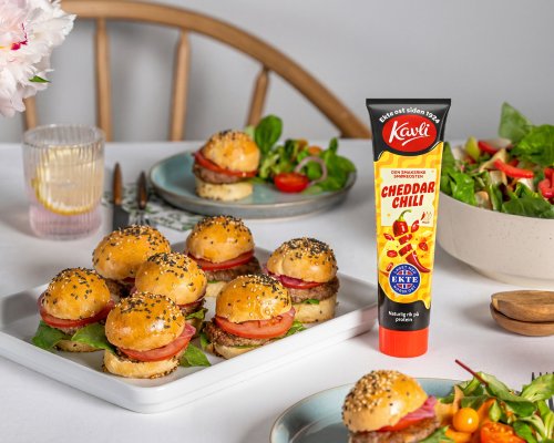 Cheddar & Chili SLIDERS2 Cheddar & Chili SLIDERS2